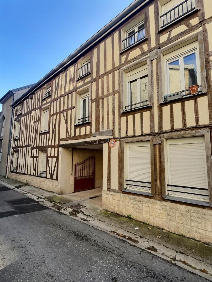 Les Recollets Apartment Chalons en Champagne Bagian luar foto